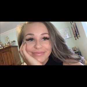 Meet your Posher, Bailey